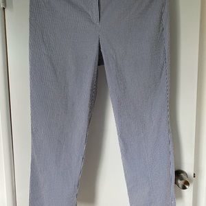 Summer lightweight office pants capris size 6